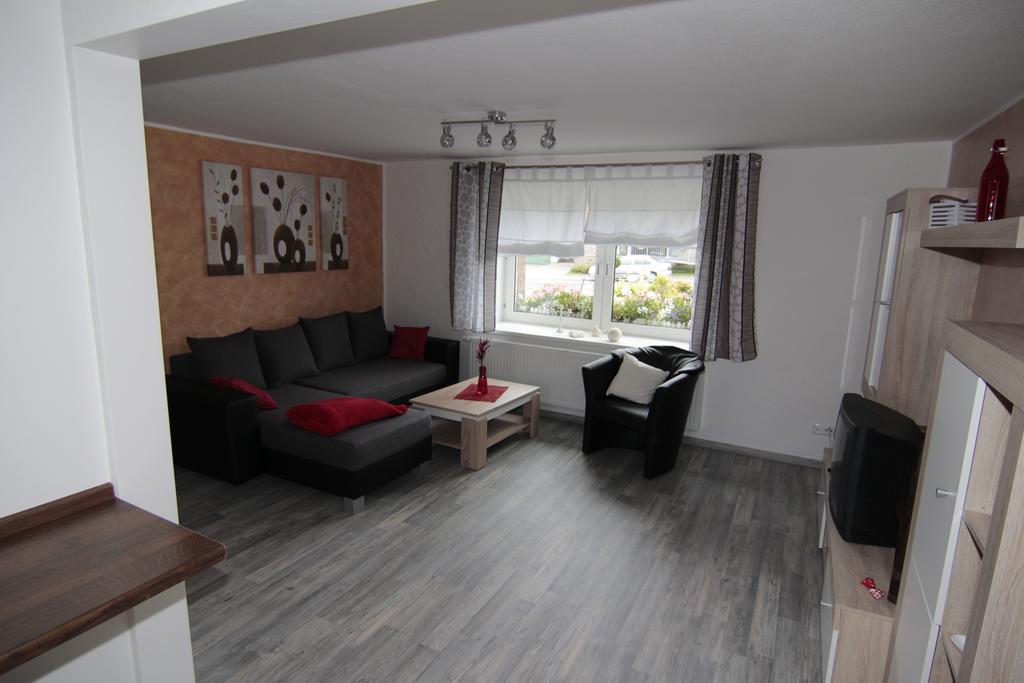 זימראת' Ferienwohnung Margot חדר תמונה